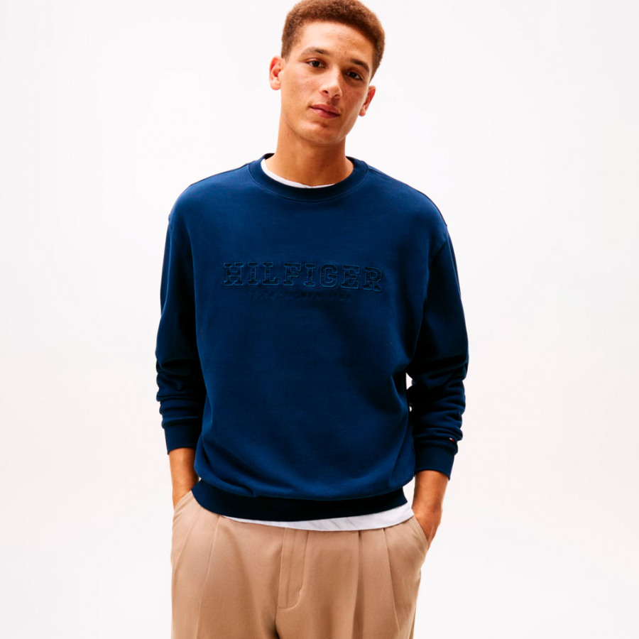 felpa-con-grafica-mix-media