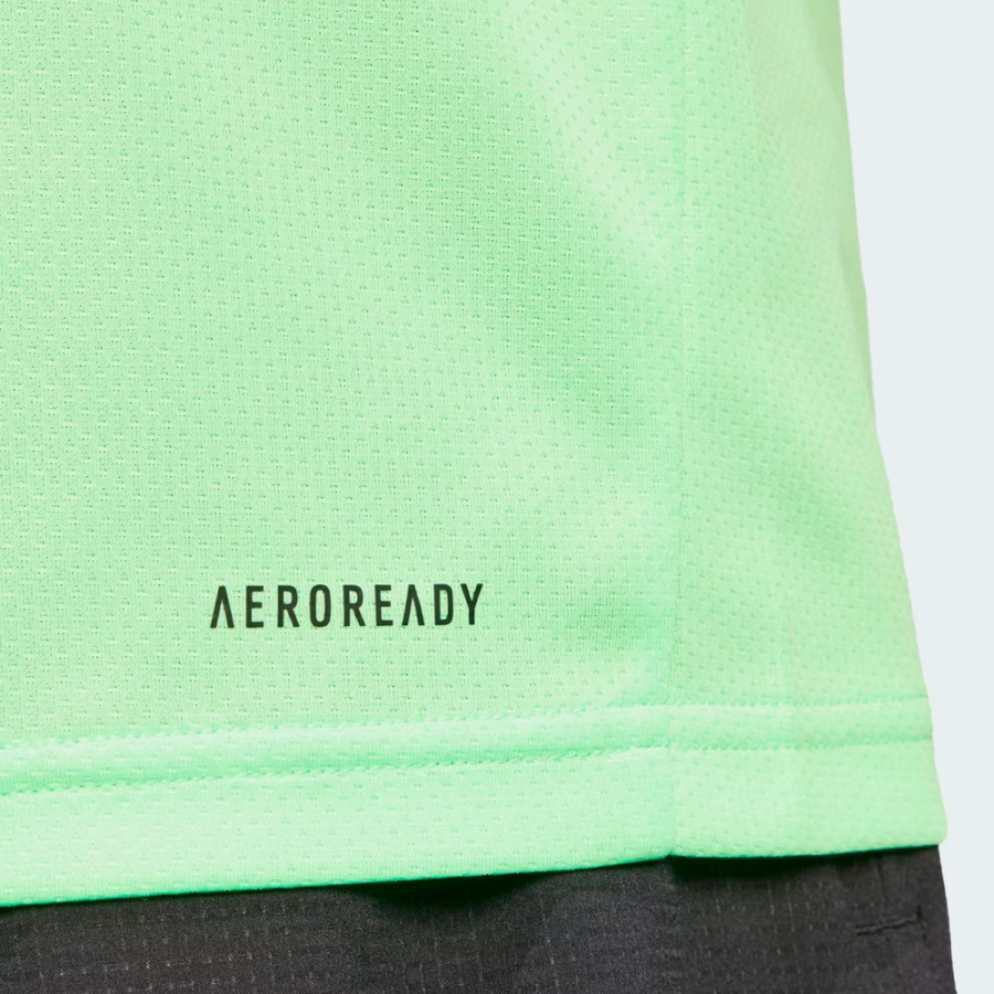 camiseta-train-essentials-training camiseta-train-essentials-training