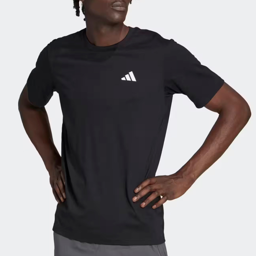 t-shirt-d-entrainement-train-essentials-feelready t-shirt-d-entrainement-train-essentials-feelready