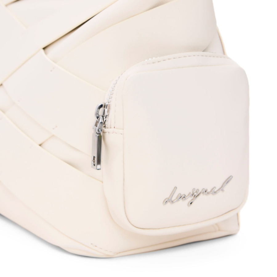 mittelgrosse-geflochtene-logotasche