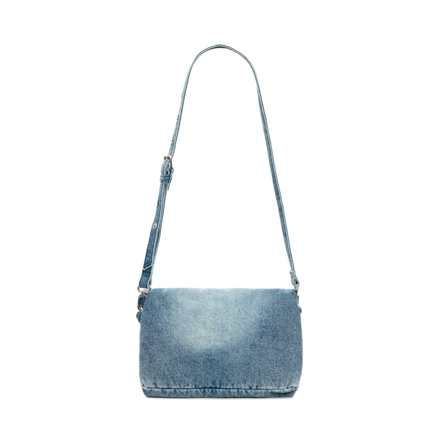 borsa-media-con-ciondoli-in-denim
