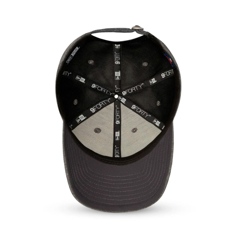 cappellino-ufficiale-new-era-new-york-yankees-essential-9forty