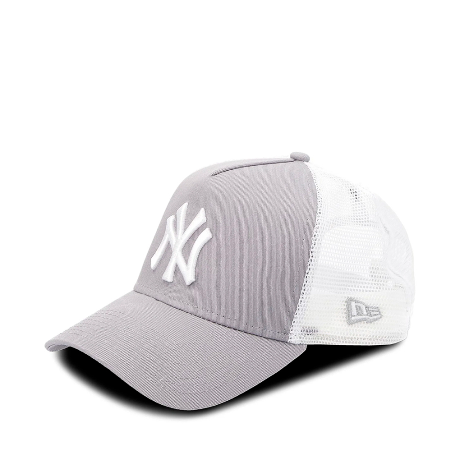new-york-yankees-2-a-frame-trucker-hat