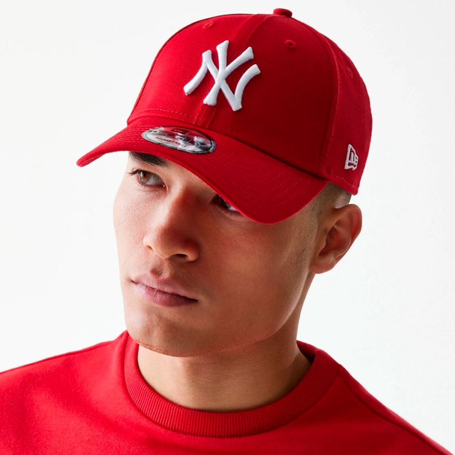 casquette-new-era-new-york-yankees-essential-9forty