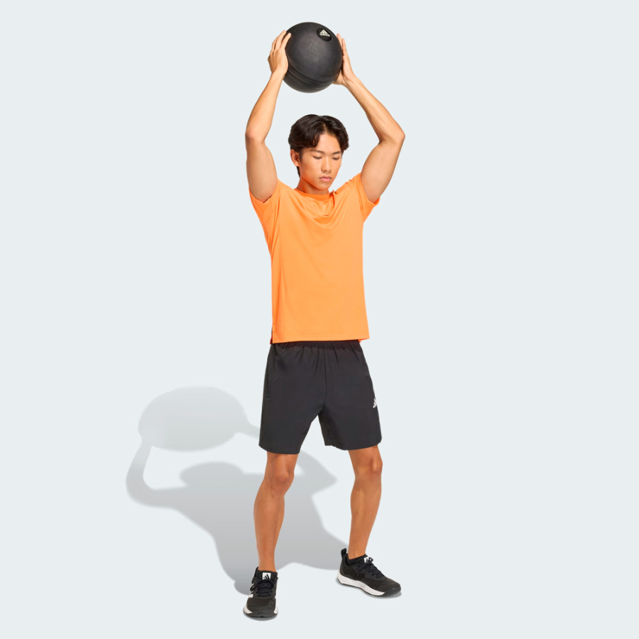 t-shirt-das-fur-das-training-konzipiert-wurde