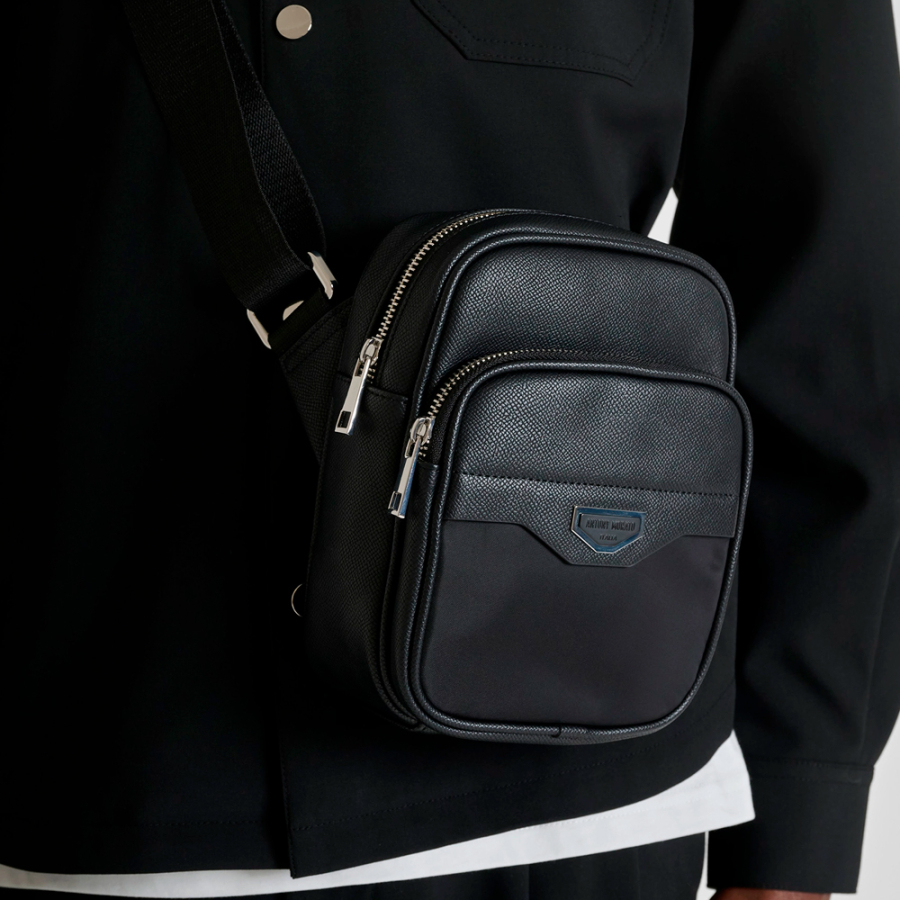 bolsa-de-ombro-em-nylon-e-couro-sintetico