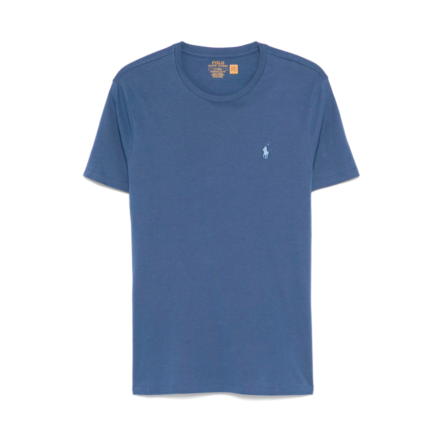 t-shirt-personalizzata-con-collo-rotondo-e-taglio-slim