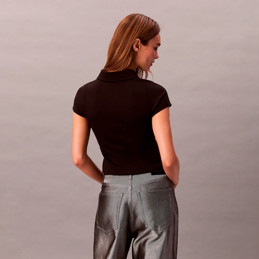 polo-cropped-de-punto-tecnico