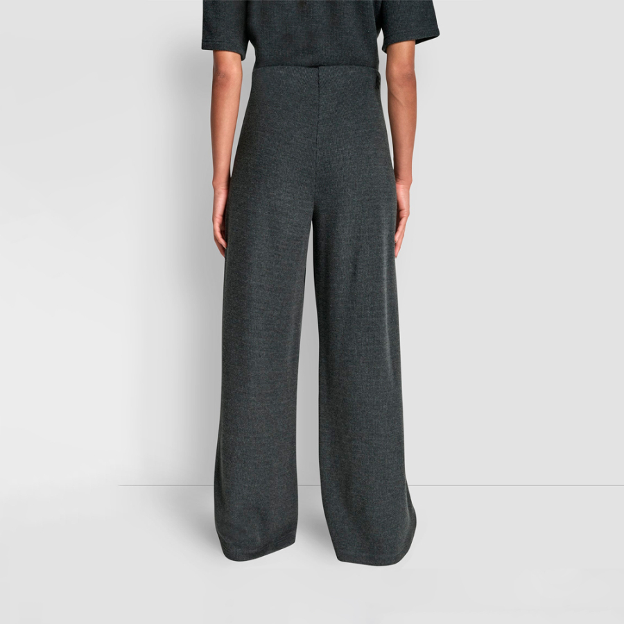 calcas-de-cintura-alta-e-pernas-largas