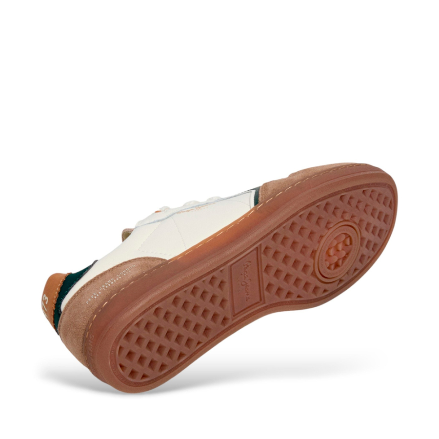 sneakers-ball-campus