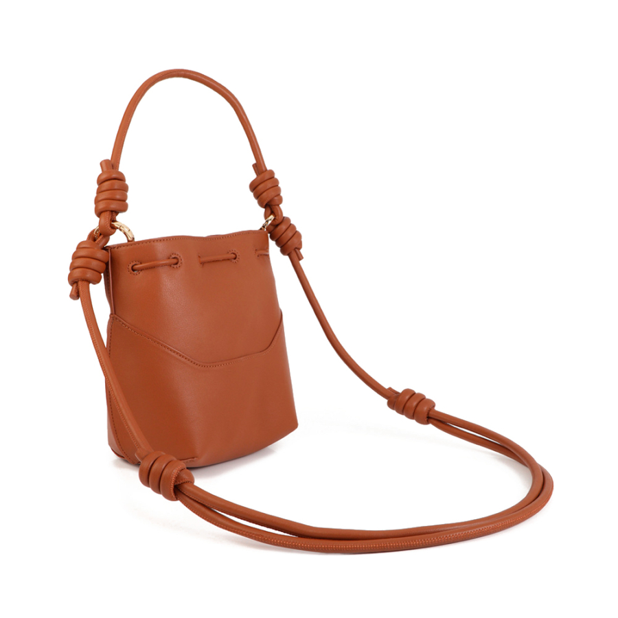 borsa-con-manico-annodato-in-stile-giuda