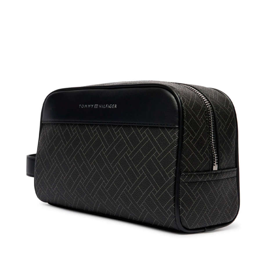 trousse-de-toilette-monogrammee-drapeau