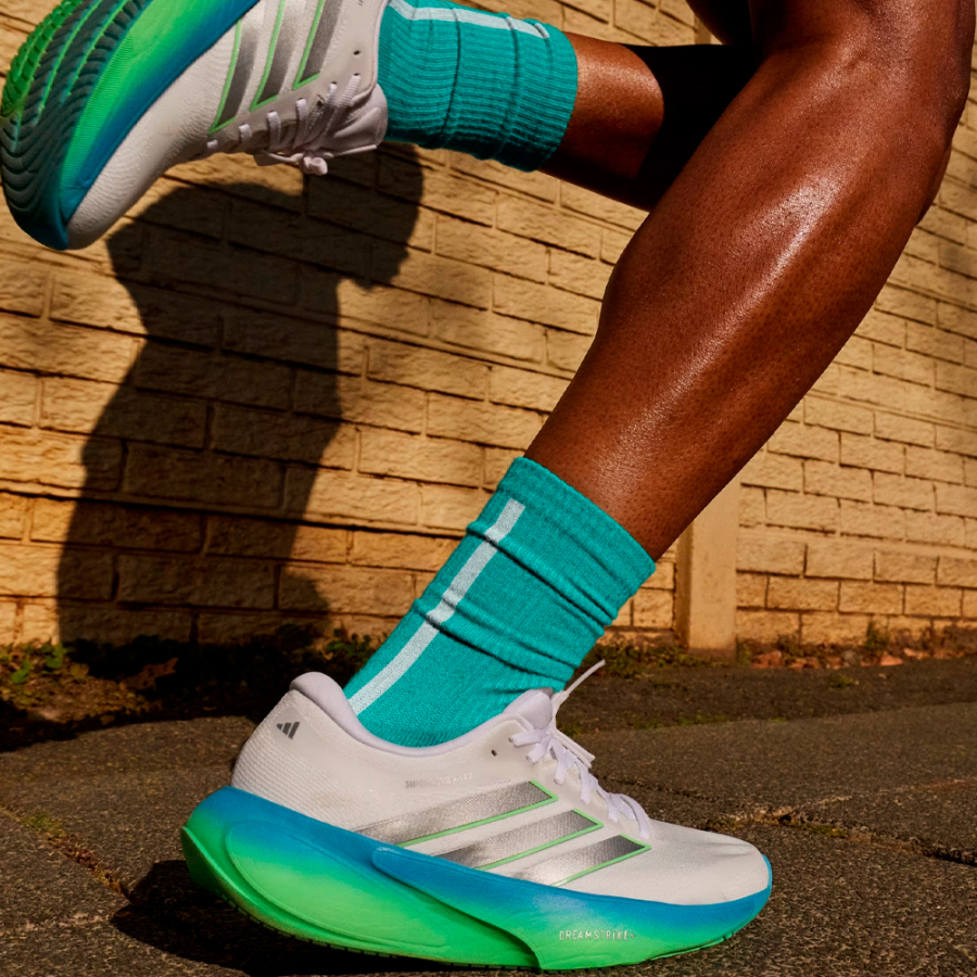 zapatilla-de-running-supernova-rise-3