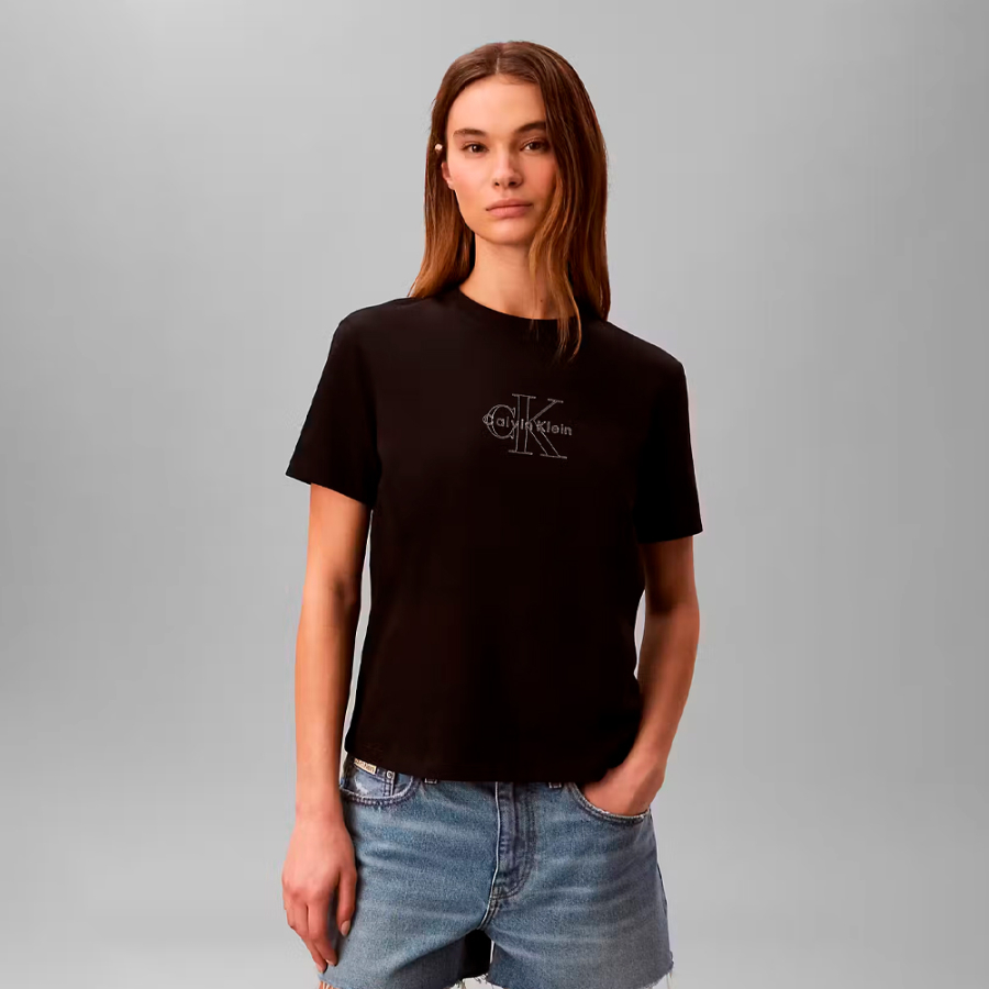 t-shirt-mit-klassischem-monolog