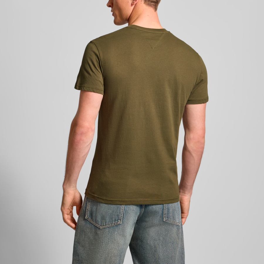 camiseta-slim-linear-no-peito