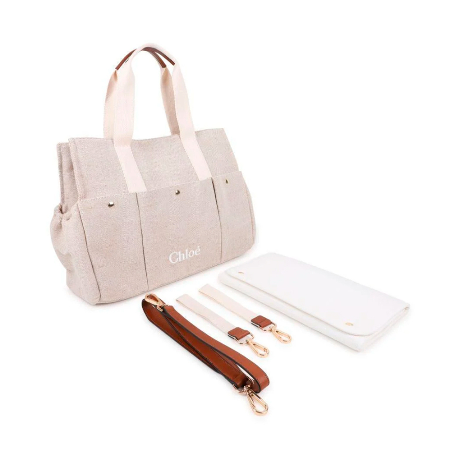 bolso-cambiador-para-bebe-con-estampado-de-logotipo