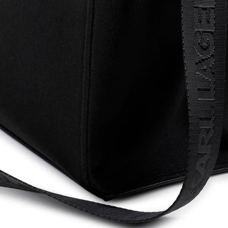 sac-a-langer-avec-logo-imprime