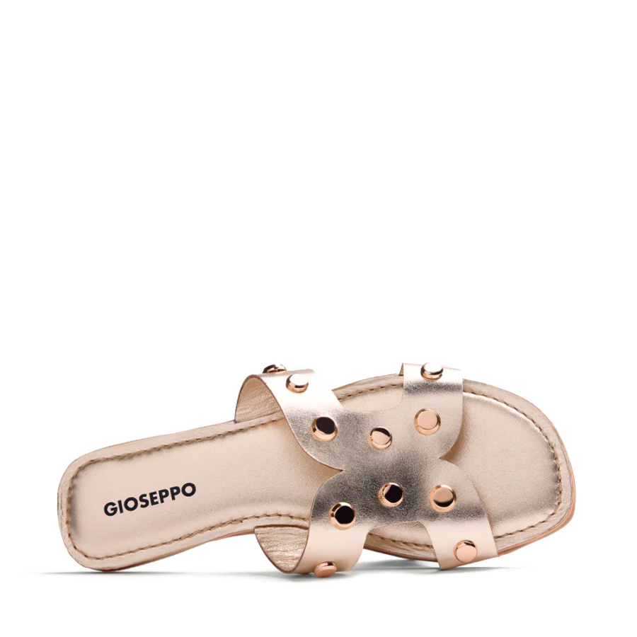 sandalias-piel-tachas-millston