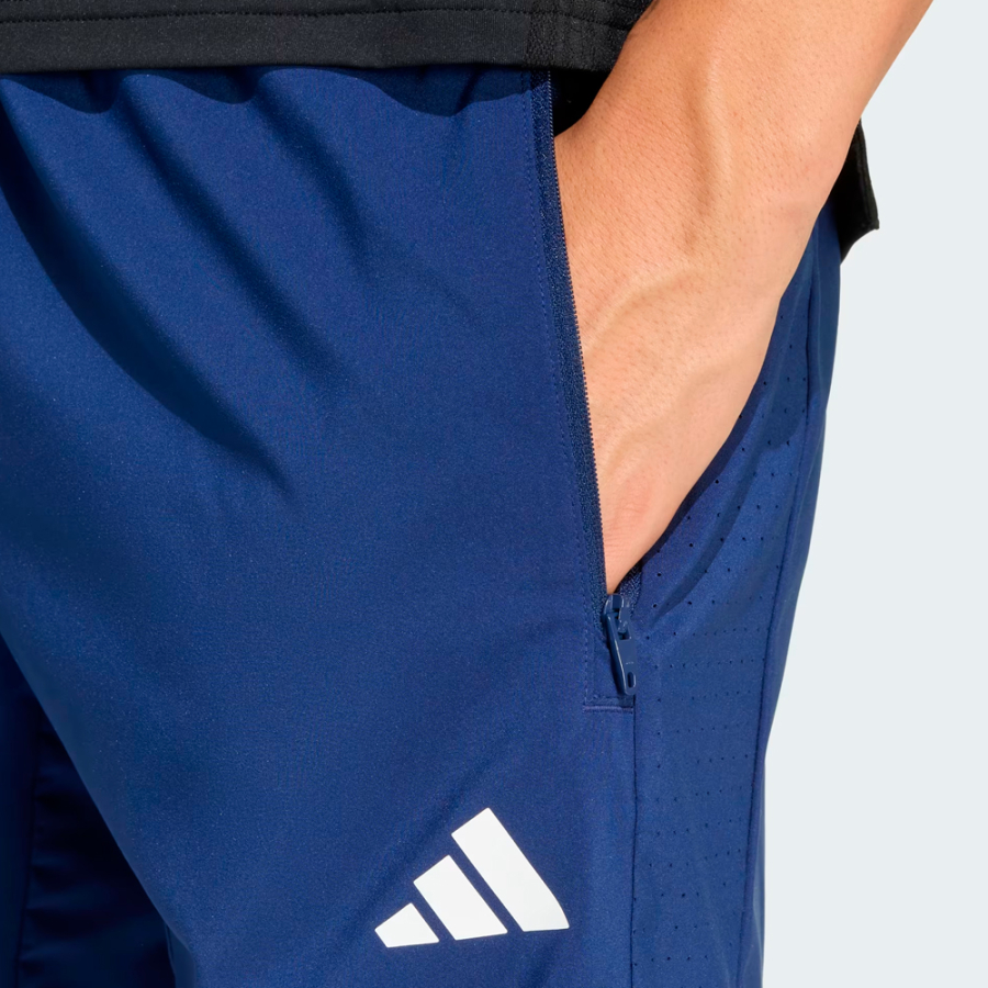 short-de-sport-tisse-essentials-base short-de-sport-tisse-essentials-base