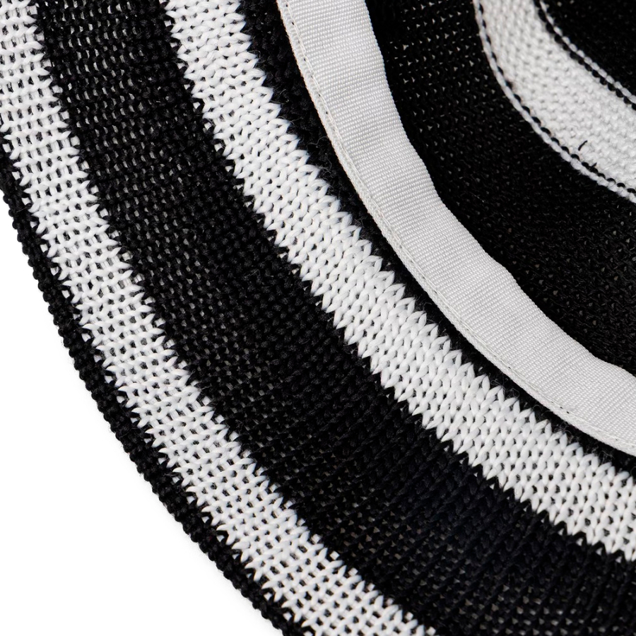 cappello-da-pescatore-lavorato-a-maglia-a-righe cappello-da-pescatore-lavorato-a-maglia-a-righe