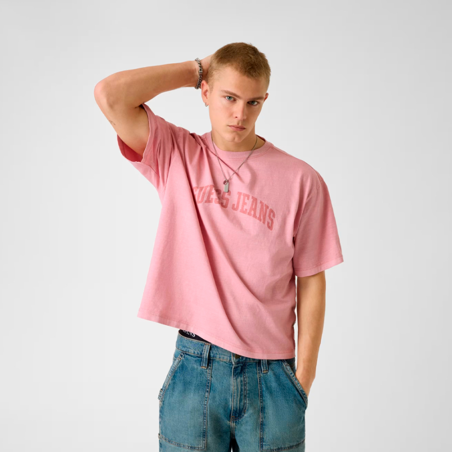 t-shirt-a-coupe-carree-imprime