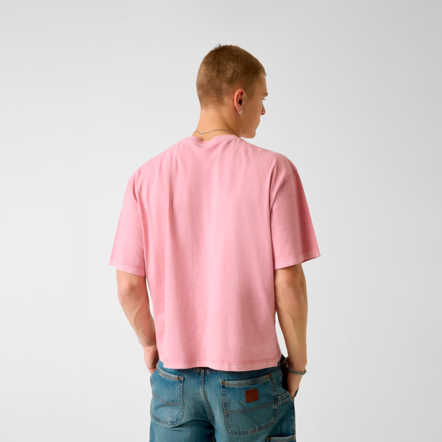 t-shirt-a-coupe-carree-imprime