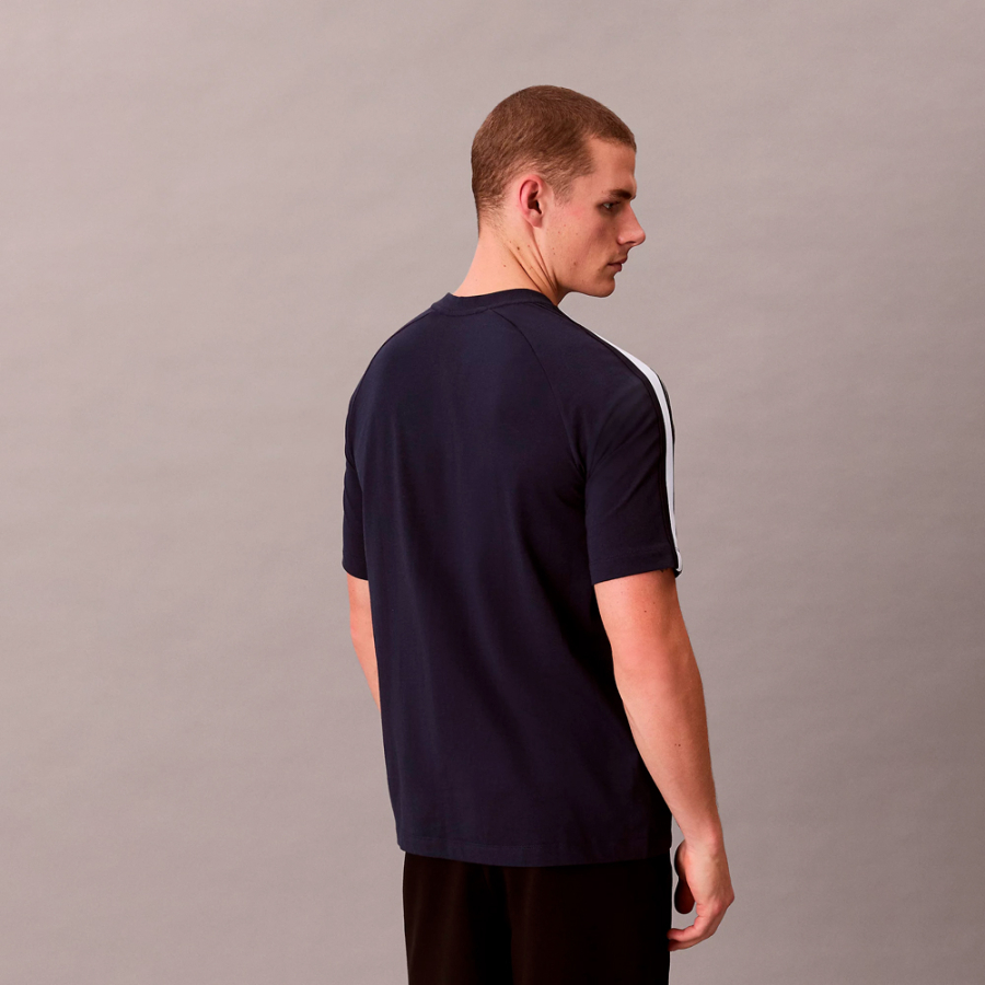 t-shirt-sportiva-in-misto-cotone-tecnico