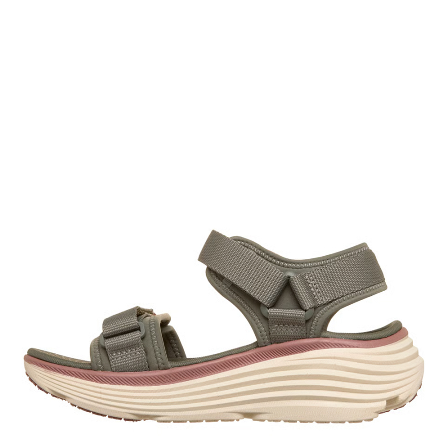 max-cushioning-endeavor-sandal