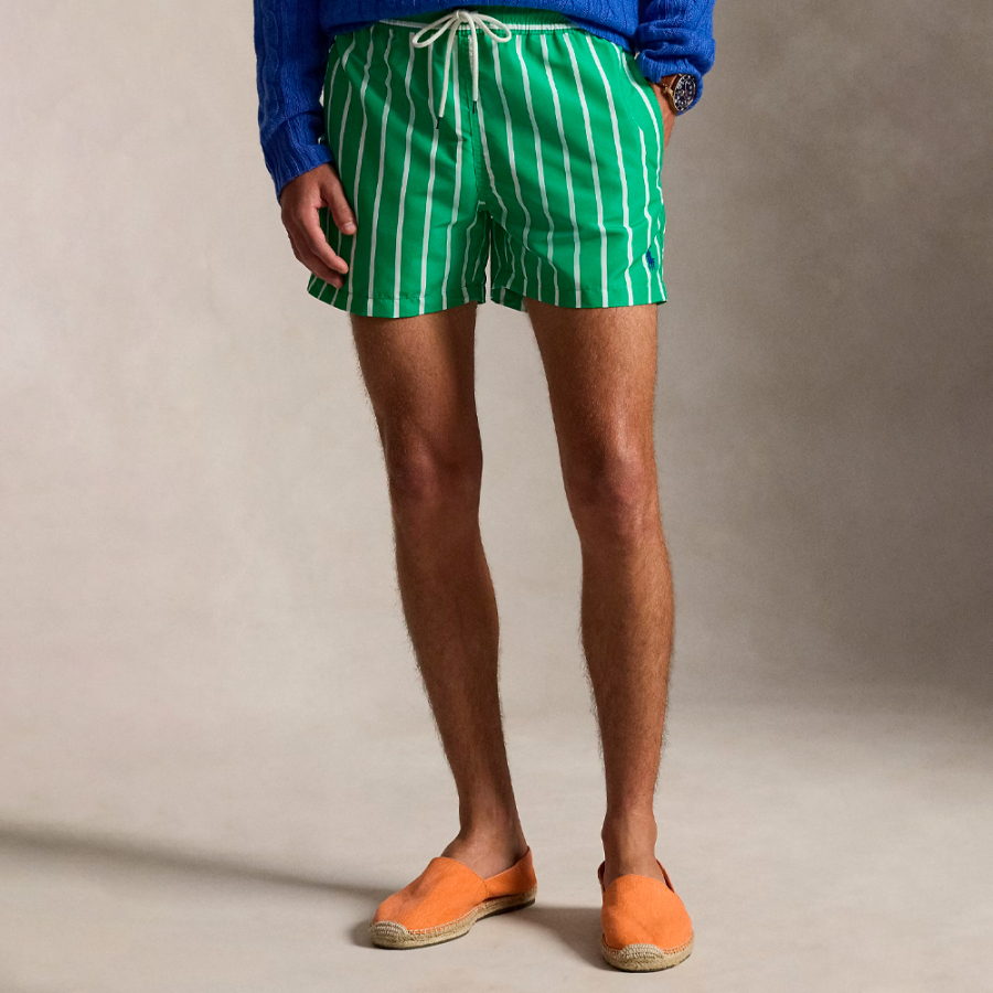 slim-fit-bermuda-badeanzug-fur-reisende