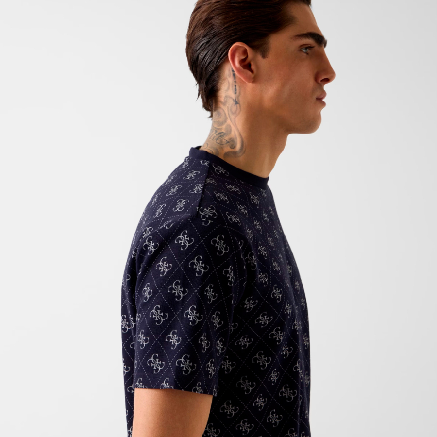 t-shirt-con-logo-jacquard