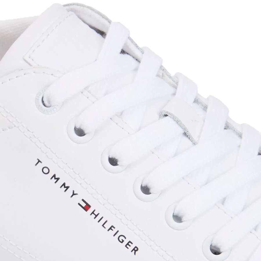 zapatillas-de-piel-con-entresuela-distintiva