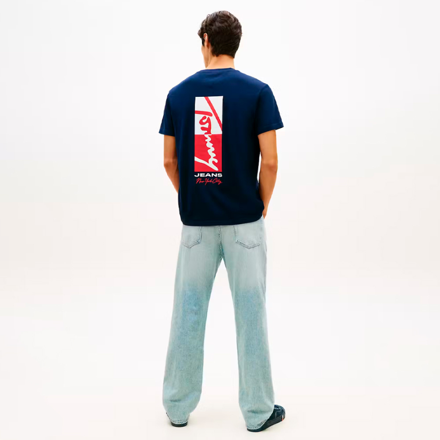 regular-sign-block-t-shirt