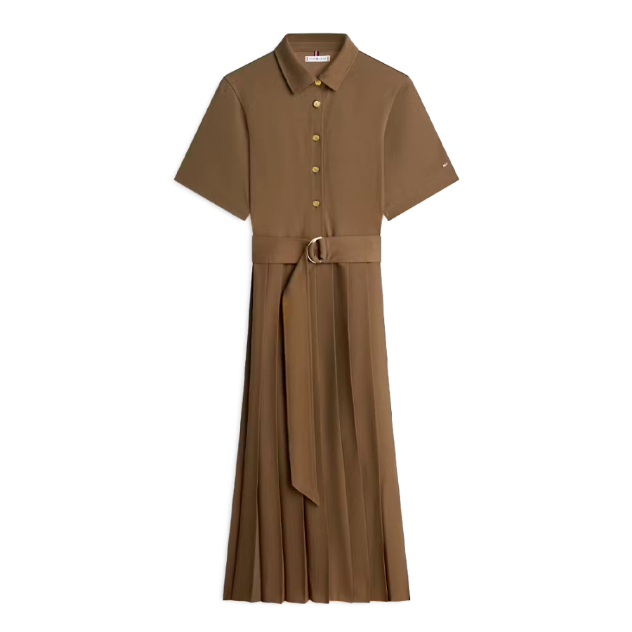 kleid-mit-goldknopfen-und-verschiedenen-medien