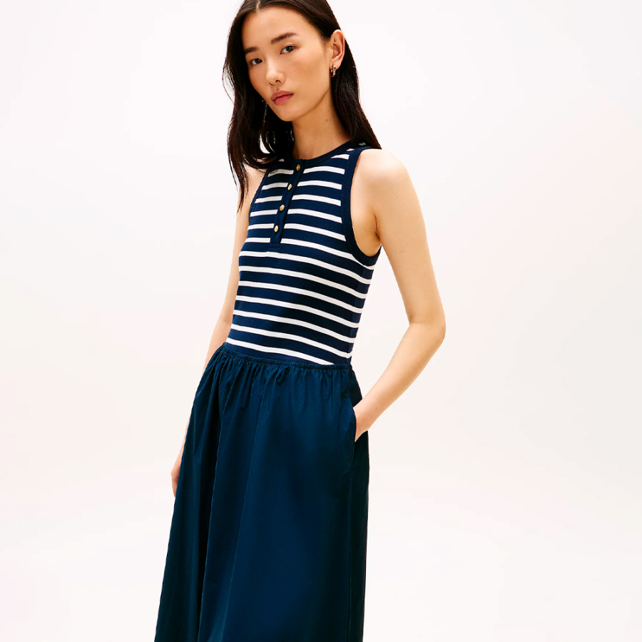 sleeveless-maxi-dress-with-gold-buttons sleeveless-maxi-dress-with-gold-buttons