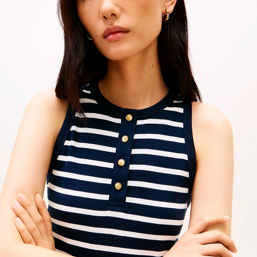 sleeveless-maxi-dress-with-gold-buttons sleeveless-maxi-dress-with-gold-buttons