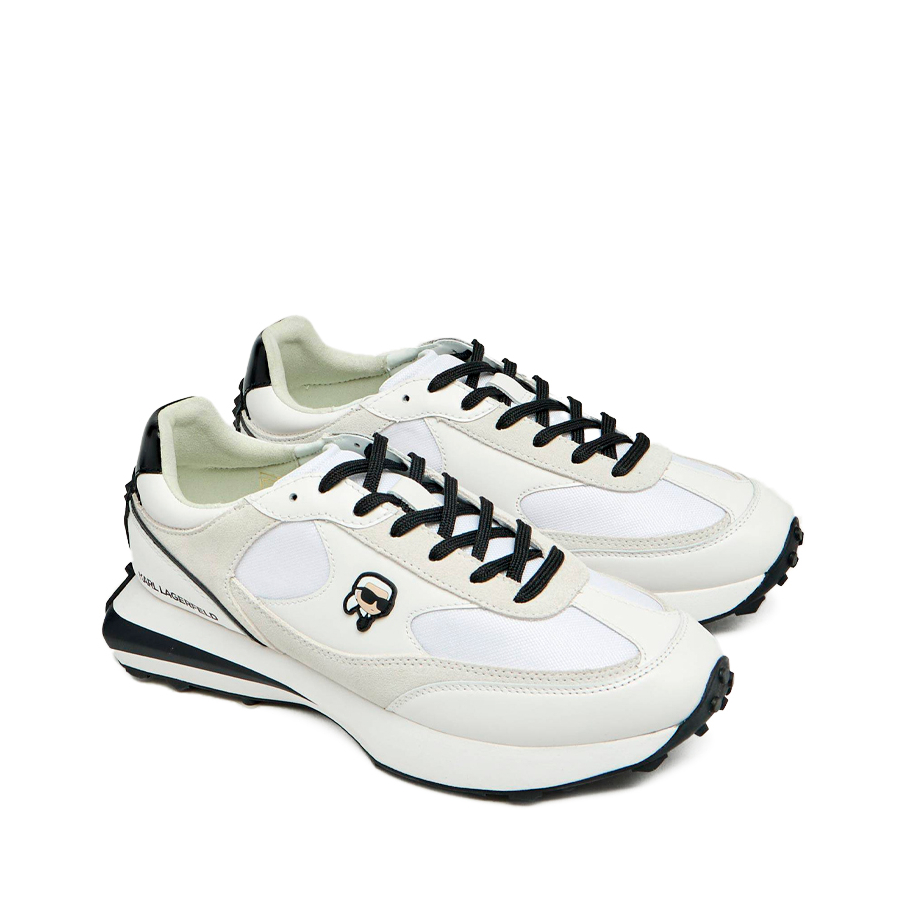 sapato-branco-com-cadarco-mix