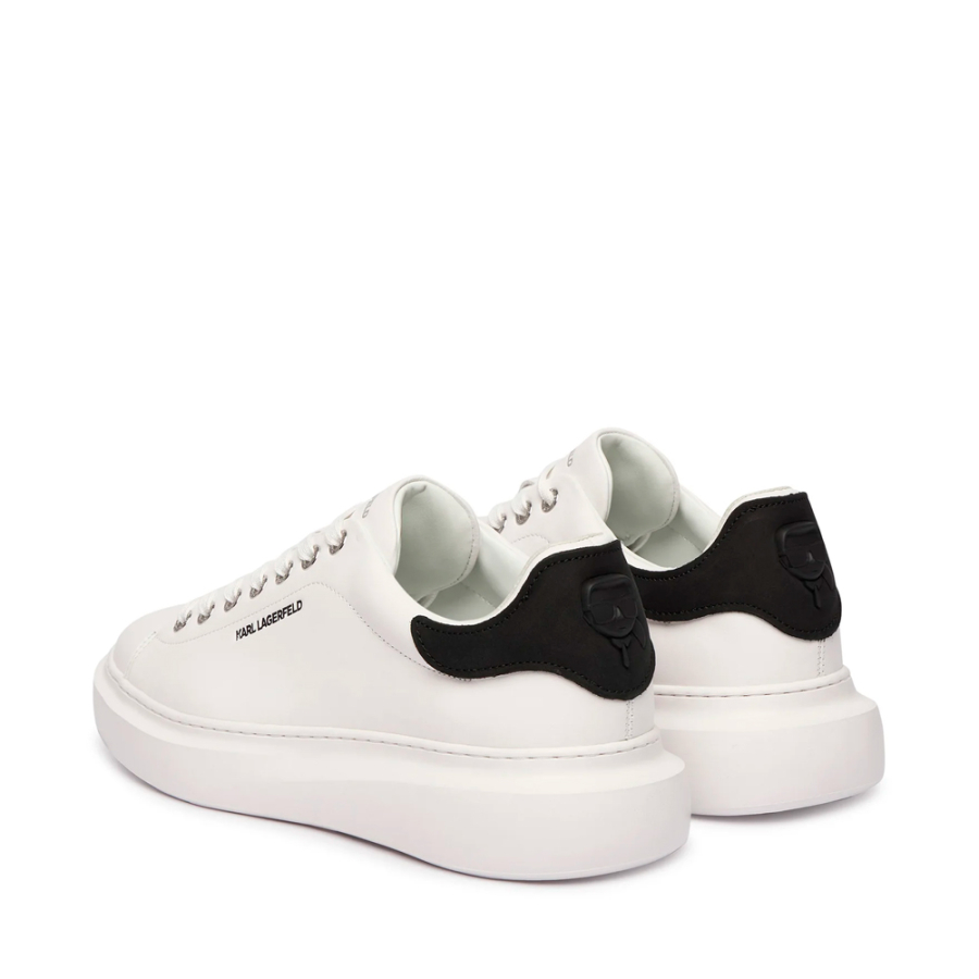 sneakers-ikon-nft-kore