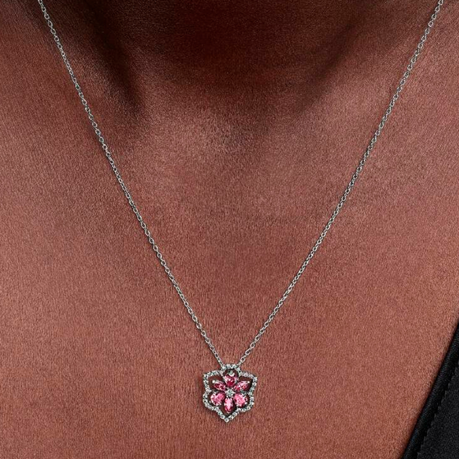 collier-avec-pendentif-fleur-d-herbier-rose-vif-394576c01 collier-avec-pendentif-fleur-d-herbier-rose-vif-394576c01