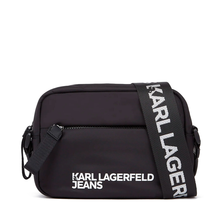 sac-bandouliere-en-nylon-avec-logo sac-bandouliere-en-nylon-avec-logo