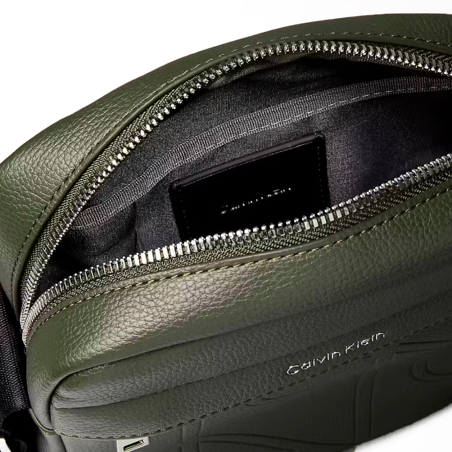 sac-a-bandouliere-de-reporter-emblematique sac-a-bandouliere-de-reporter-emblematique
