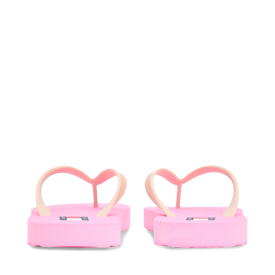 chanclas-con-logo-en-relieve-y-suela-dentada