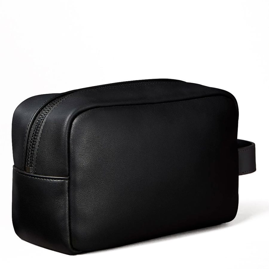 neceser-con-logo-grabado