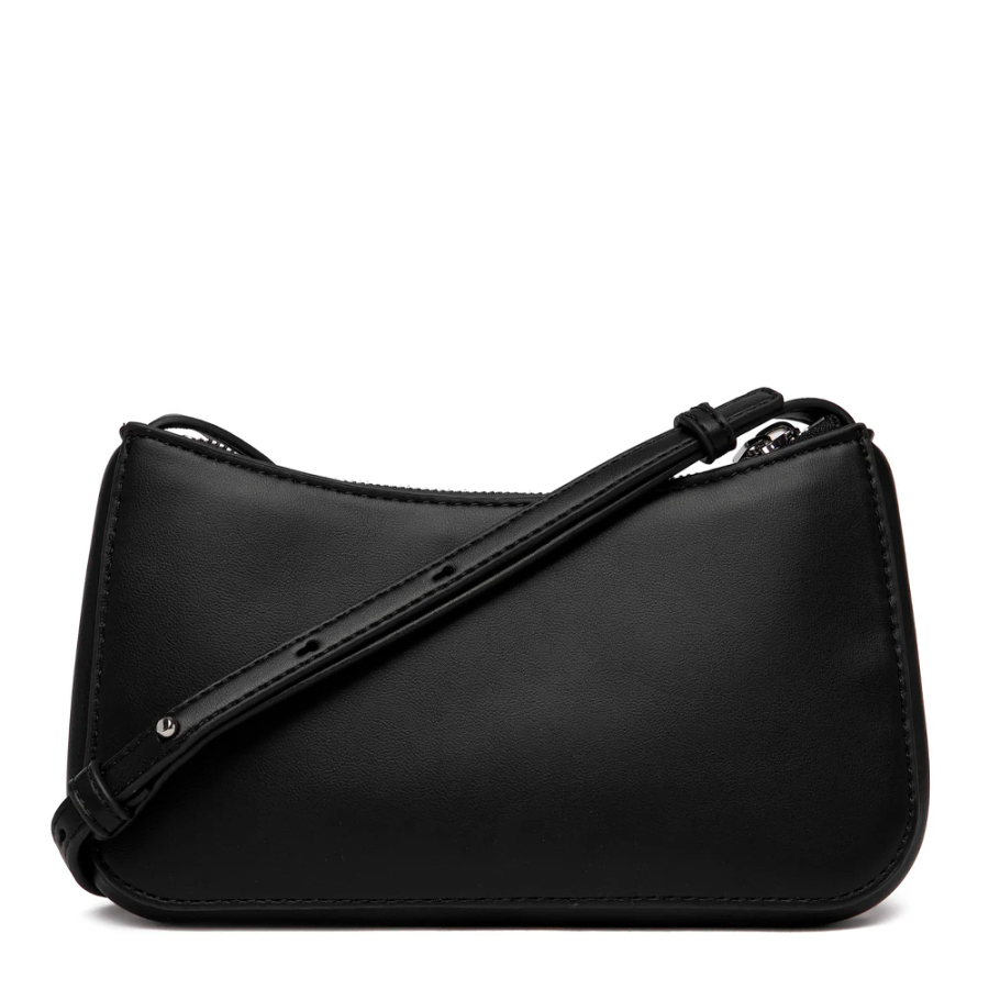 petit-sac-bandouliere-avec-monogramme-grave petit-sac-bandouliere-avec-monogramme-grave