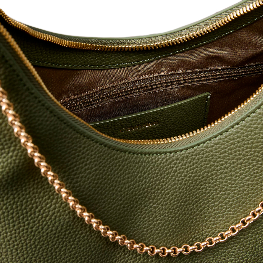 hobo-tasche-mit-kieselstein-schmuckkette