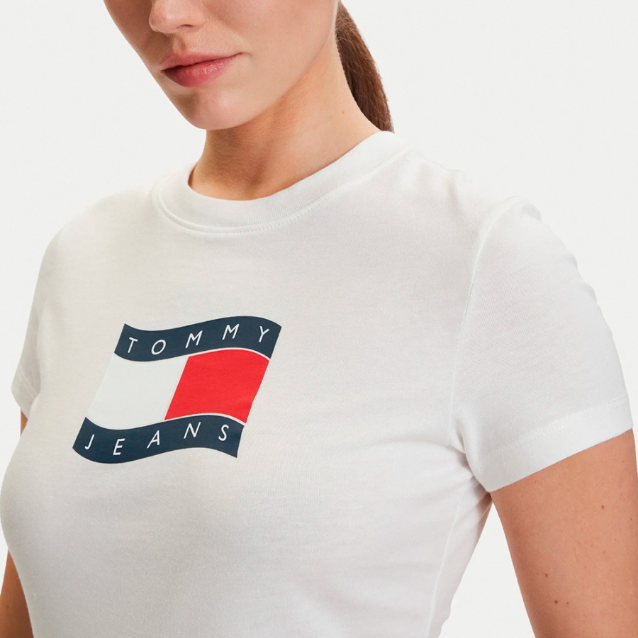 t-shirt-slim-in-maglia-con-logo-ondulato