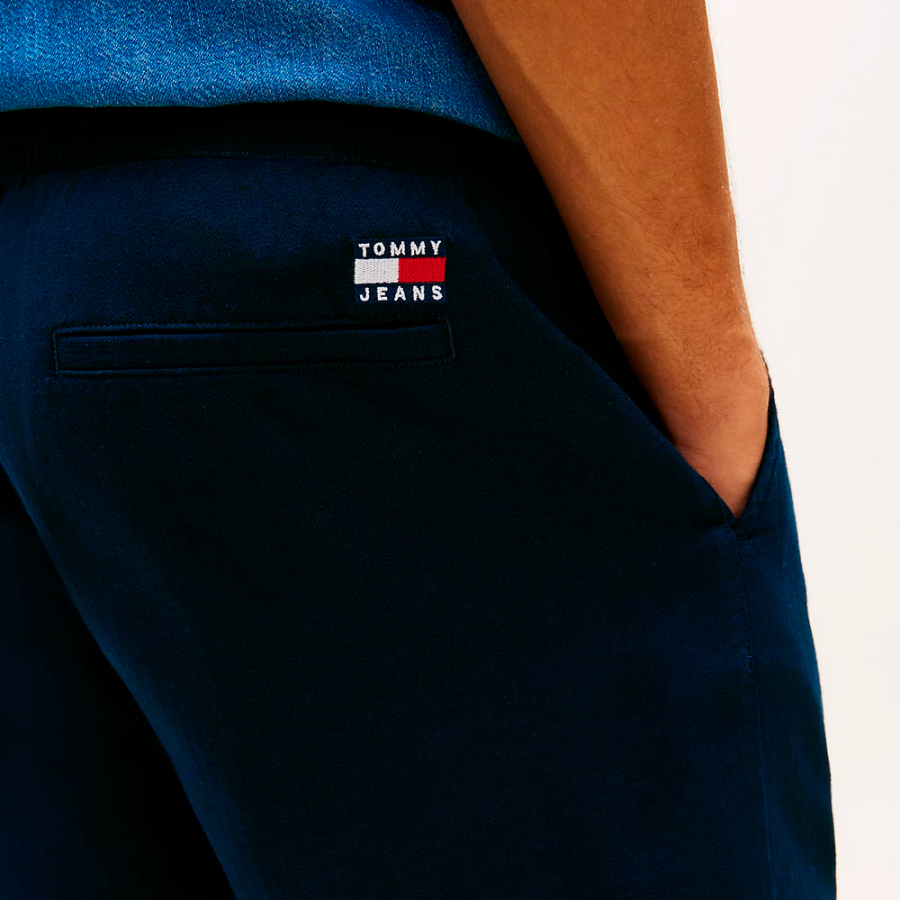 short-en-lin-a-jambes-larges-avec-logo