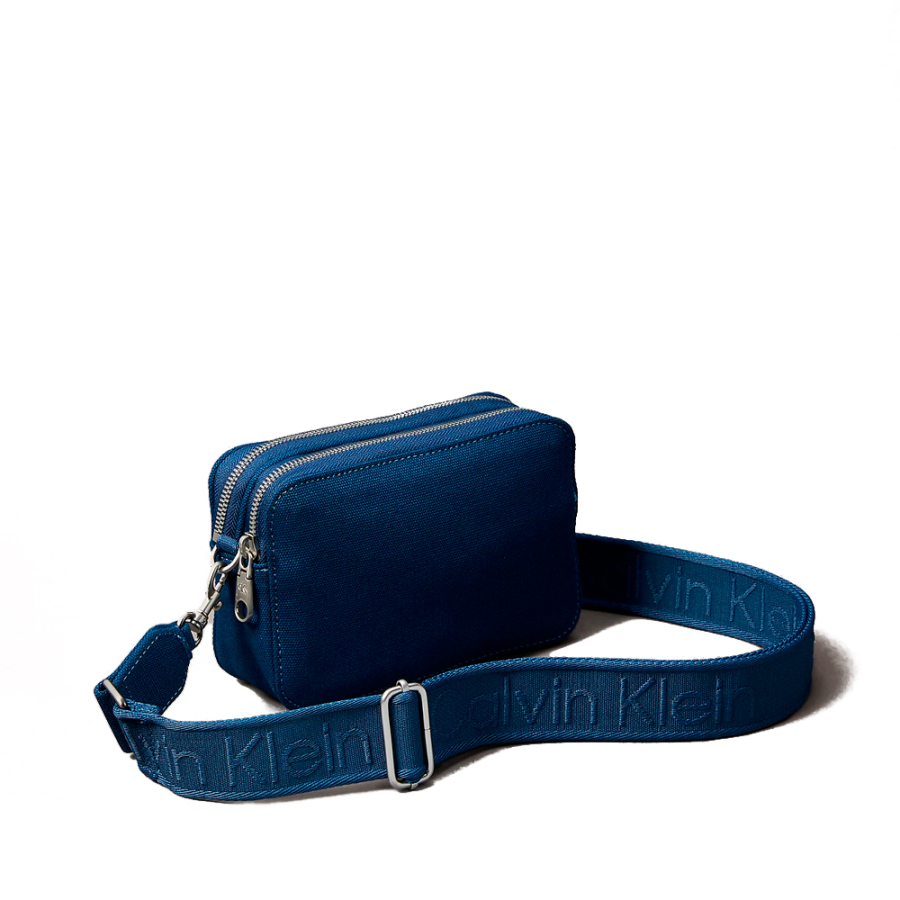 petit-sac-bandouliere-en-toile petit-sac-bandouliere-en-toile