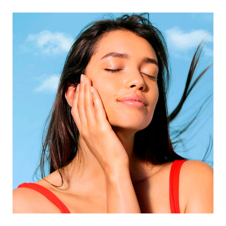 leche-refrescante-para-despues-del-sol-rostro-y-cuerpo-nuxe-sun