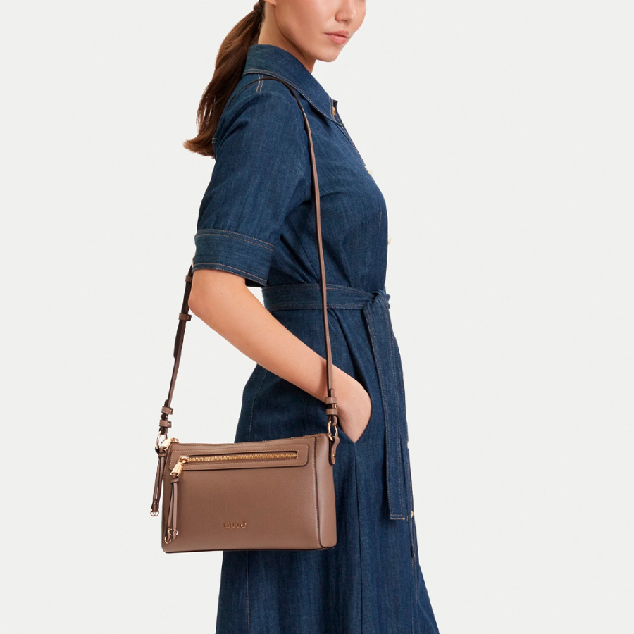 crossbody-bag-aa6041-e1120 crossbody-bag-aa6041-e1120