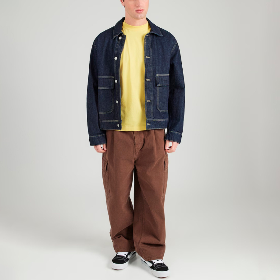 camiseta-de-camisa-com-abertura-no-peito-esquerdo